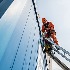 Risikoreiche Arbeiten absichern, reibungslose Betriebsabläufe erreichen